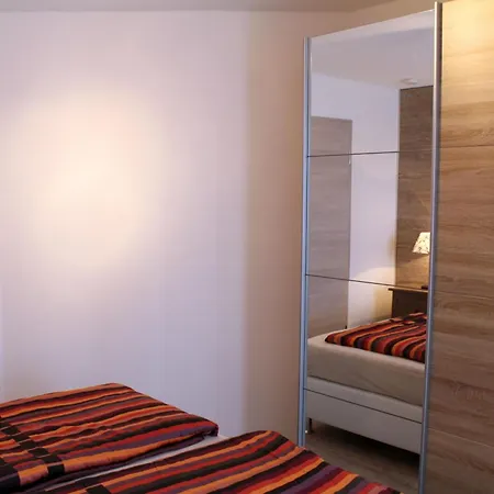 In Mit Schoenem Balkon * Schalkenmehren